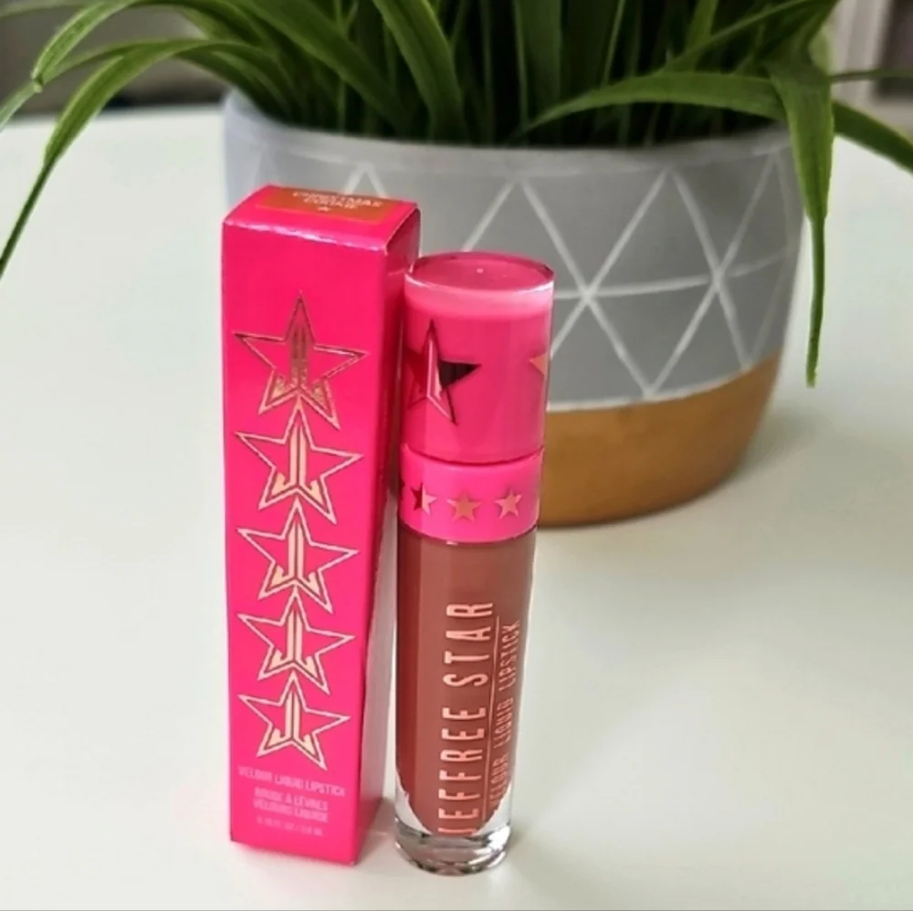 NWT Jeffree Star Velour Liquid Lipstick - Christmas Cookie
